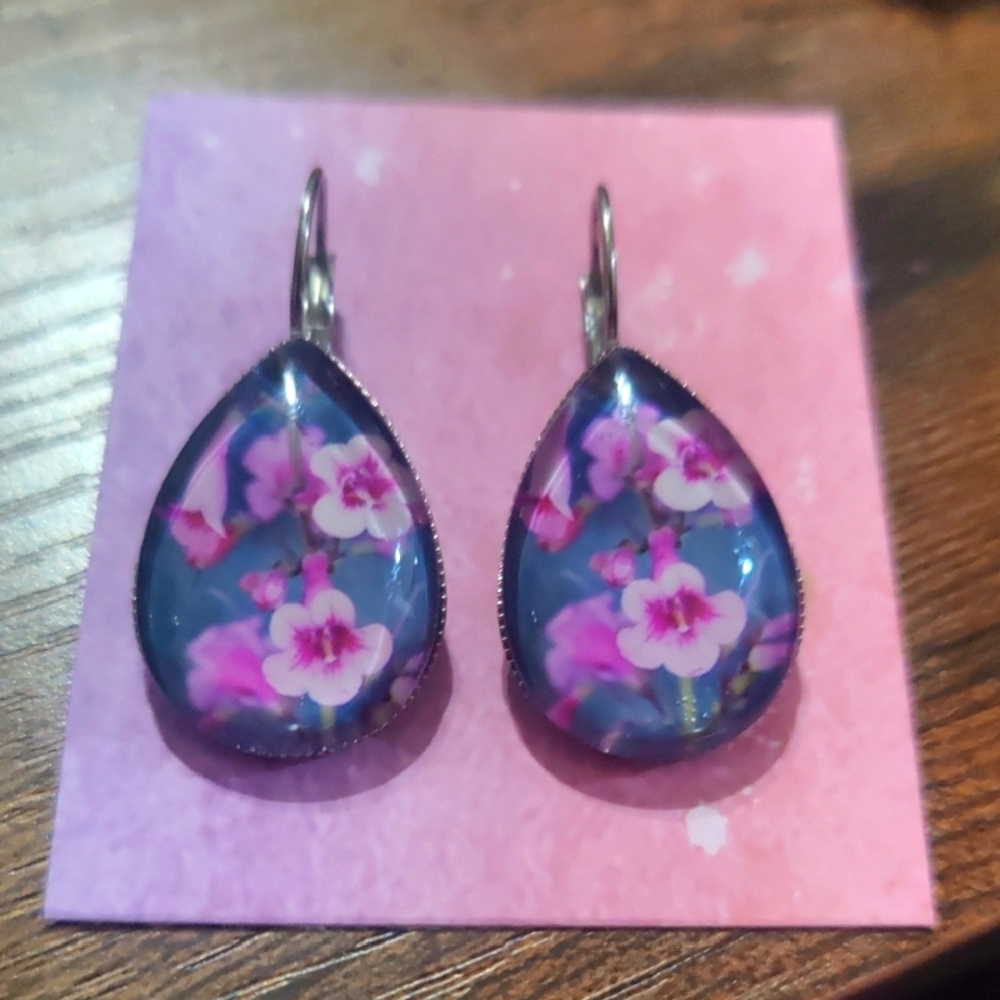 🌷 glass Teardrop Orchid Floral Earrings
